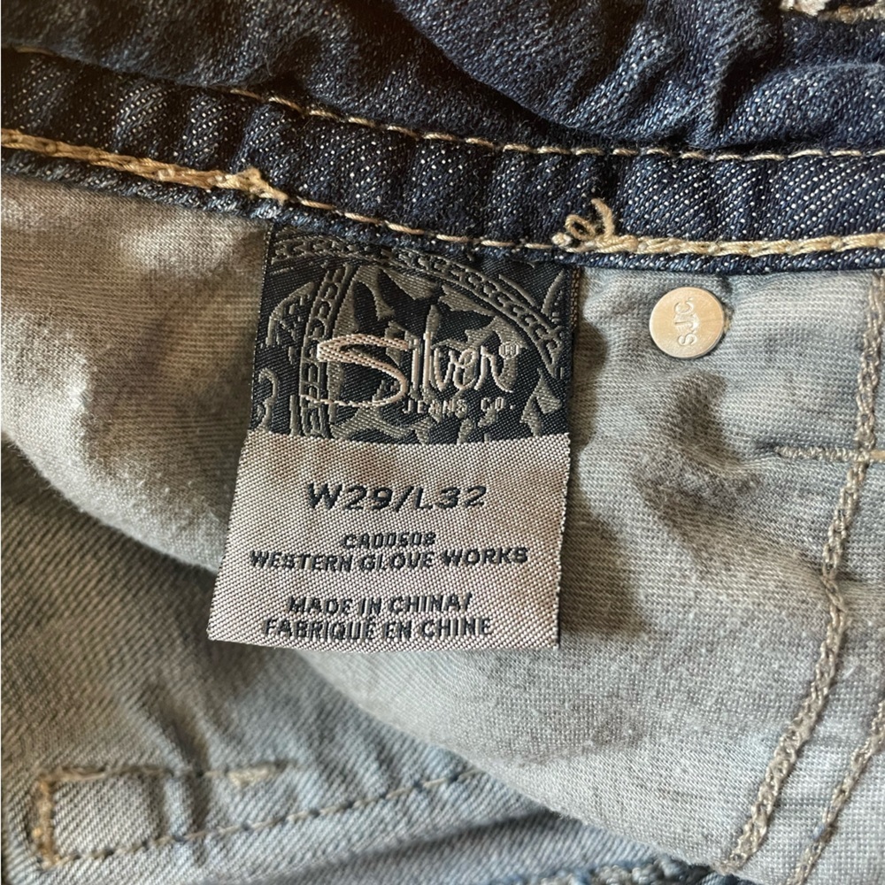 Silver Jeans Co. Tuesday Mid Straight Leg Jeans - Picture 6 of 11